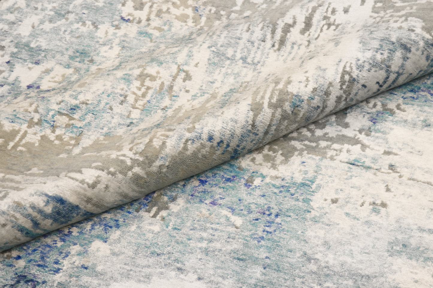 Modern Cream/Aqua Area Rug