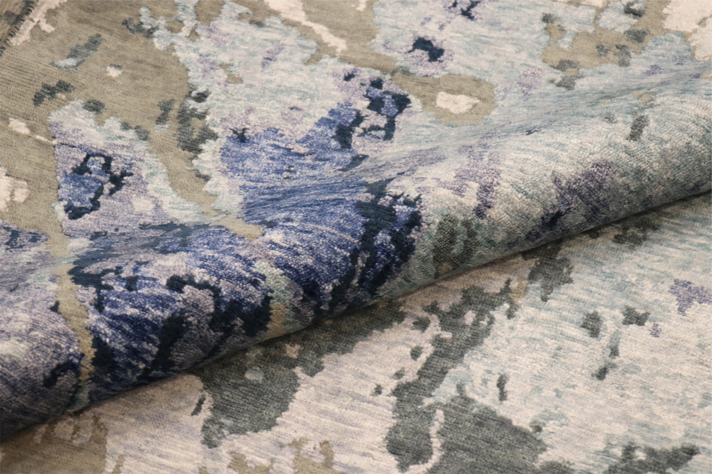 Modern Beige/Blue Area Rug