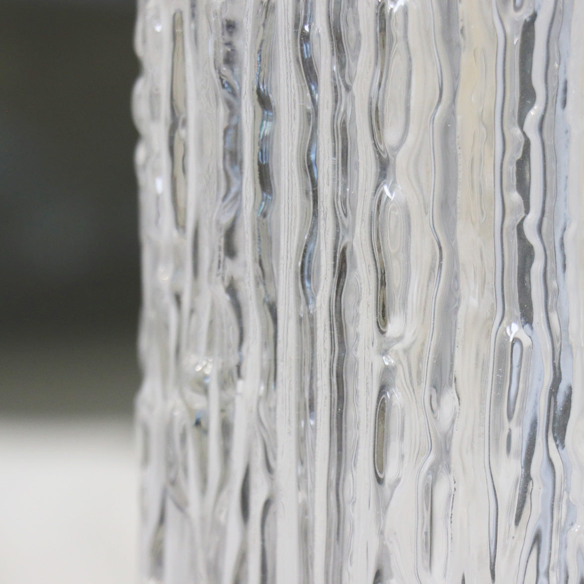 Modern Textured Glass Table Lamp with White Drum Shade