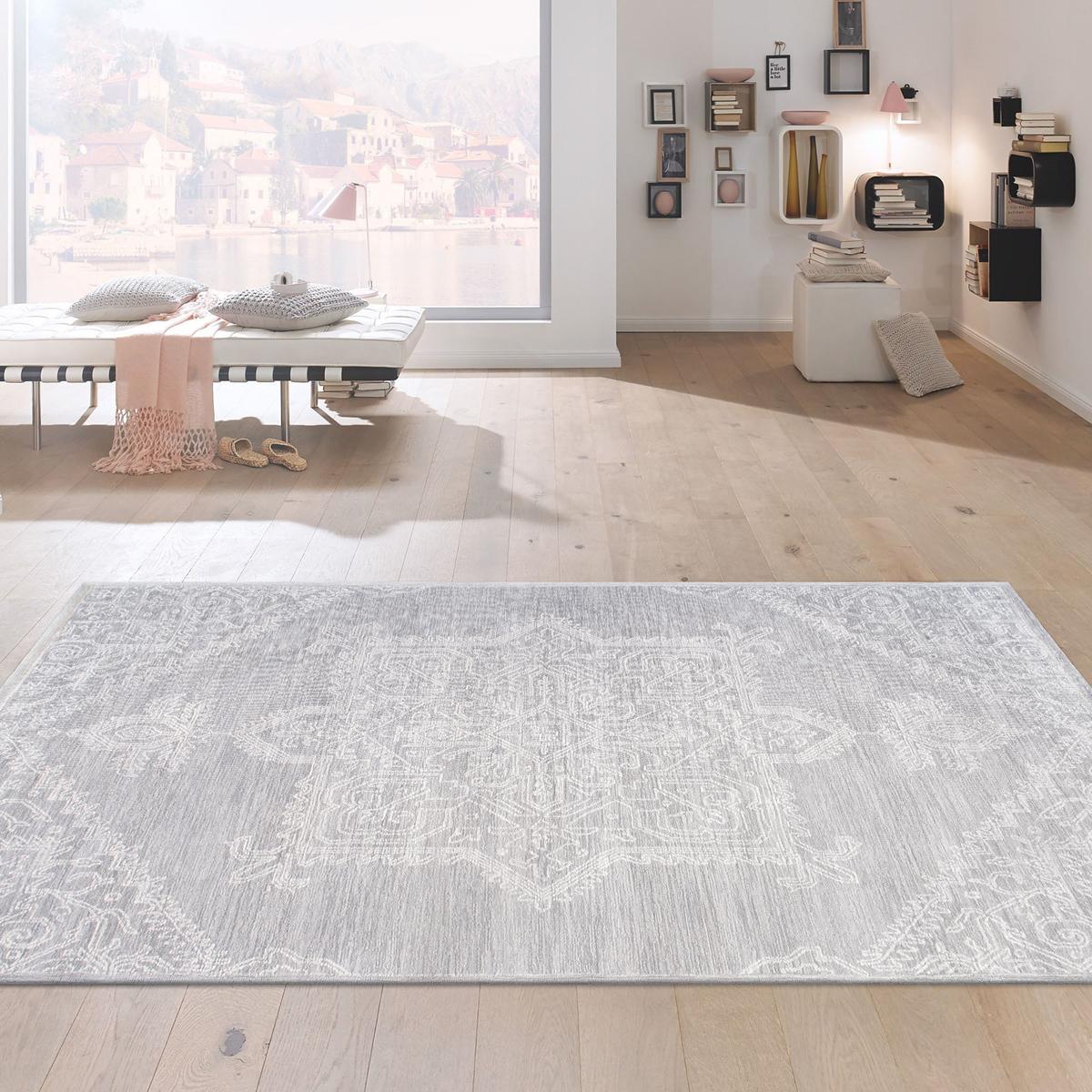 Modern Hand-Tufted Bamboo Silk & Wool Area Rug