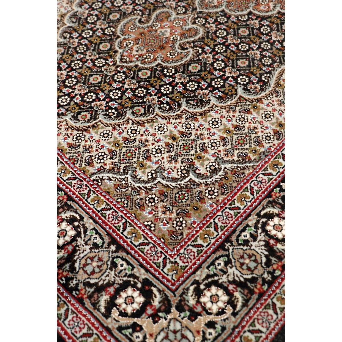 Baku Hand-Knotted Silk & Wool Area Rug