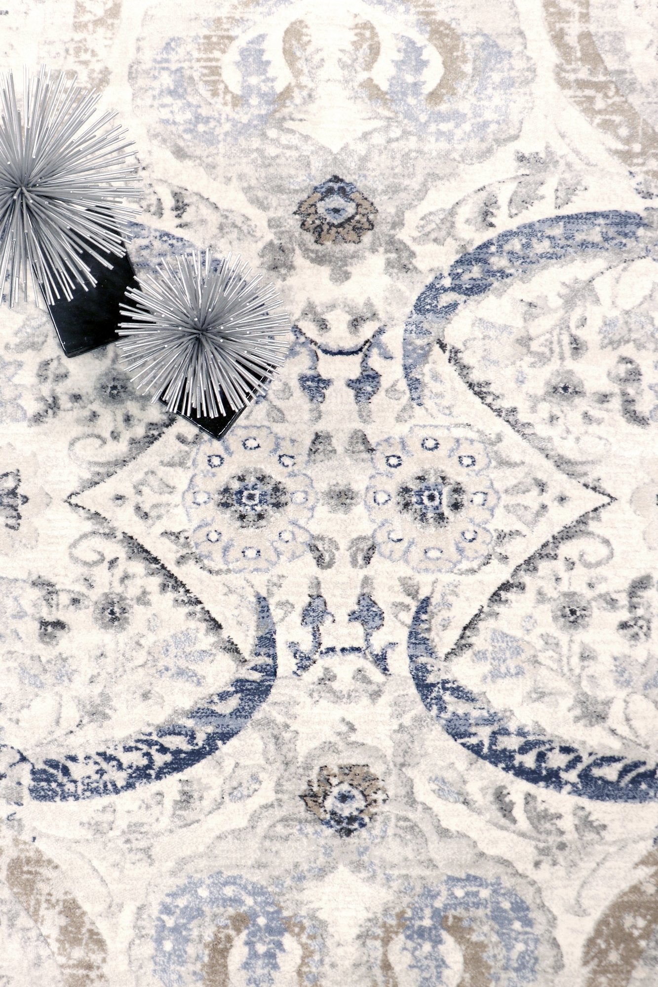 Turkish Amadeus Design Ivory/Beige Area Rug
