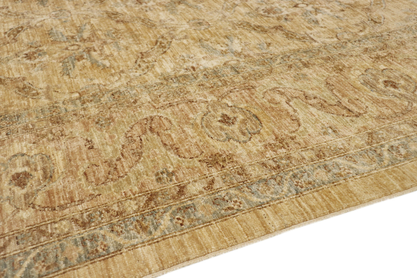 Pasagad Ferehan Collection Hand-Knotted Lamb's Wool Area Rug