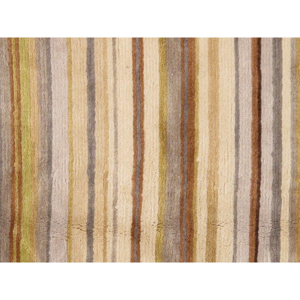 Modern Hand-Knotted Lamb's Wool Area Rug