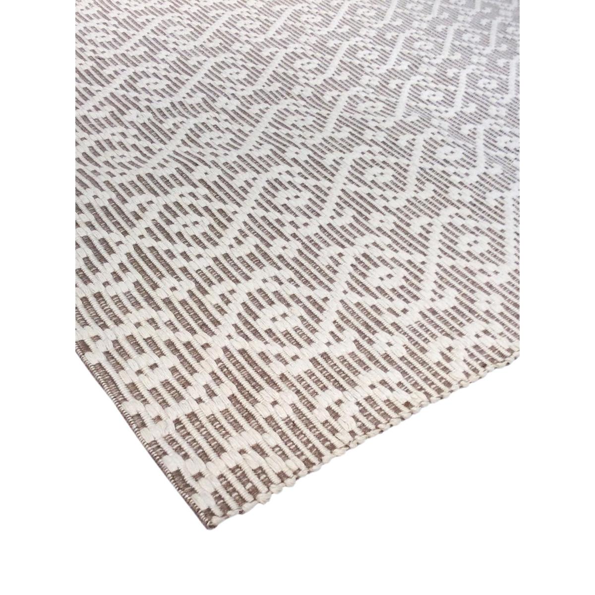 Modern Hand-Loomed Jute Area Rug