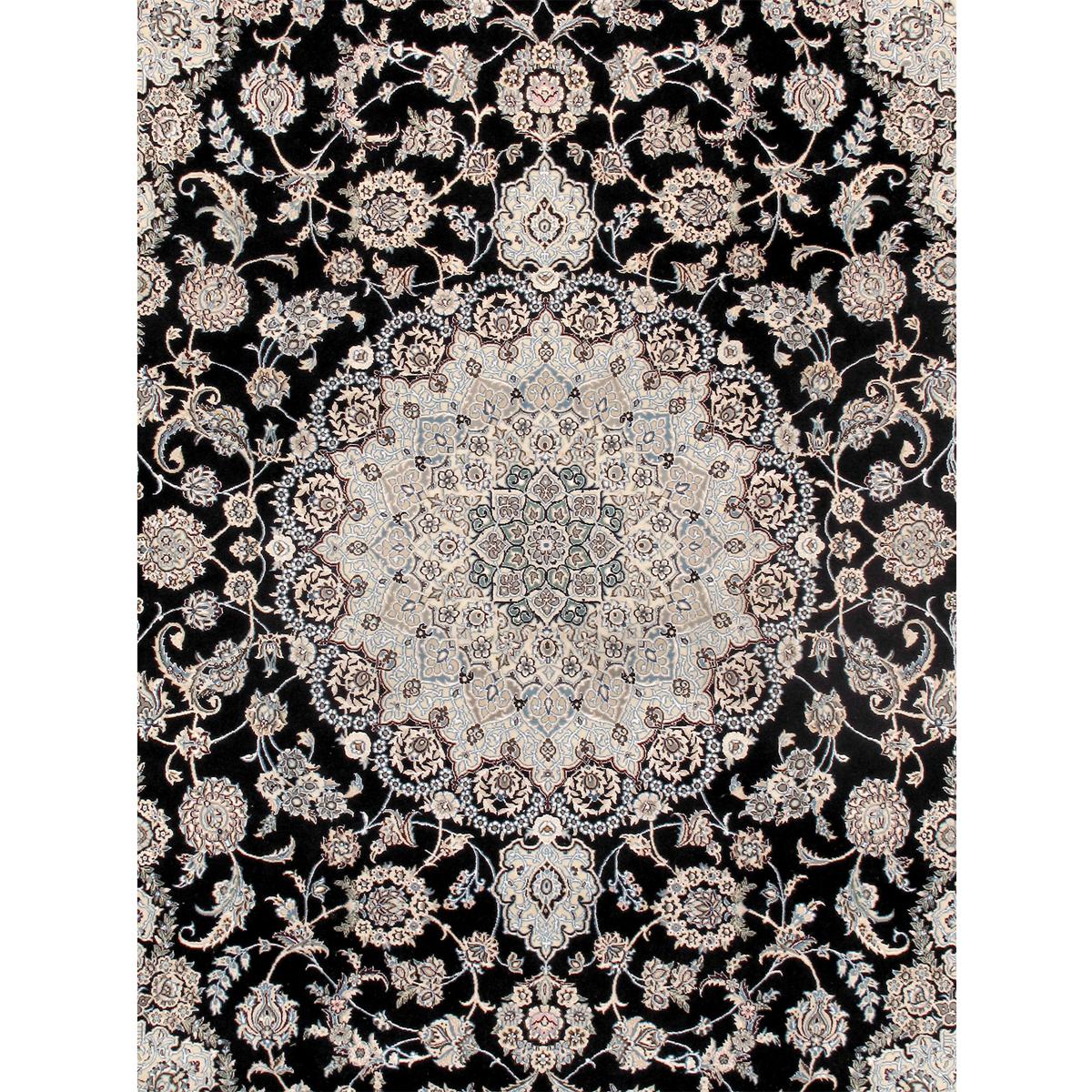 Azerbaijan Hand-Knotted Wool Area Rug