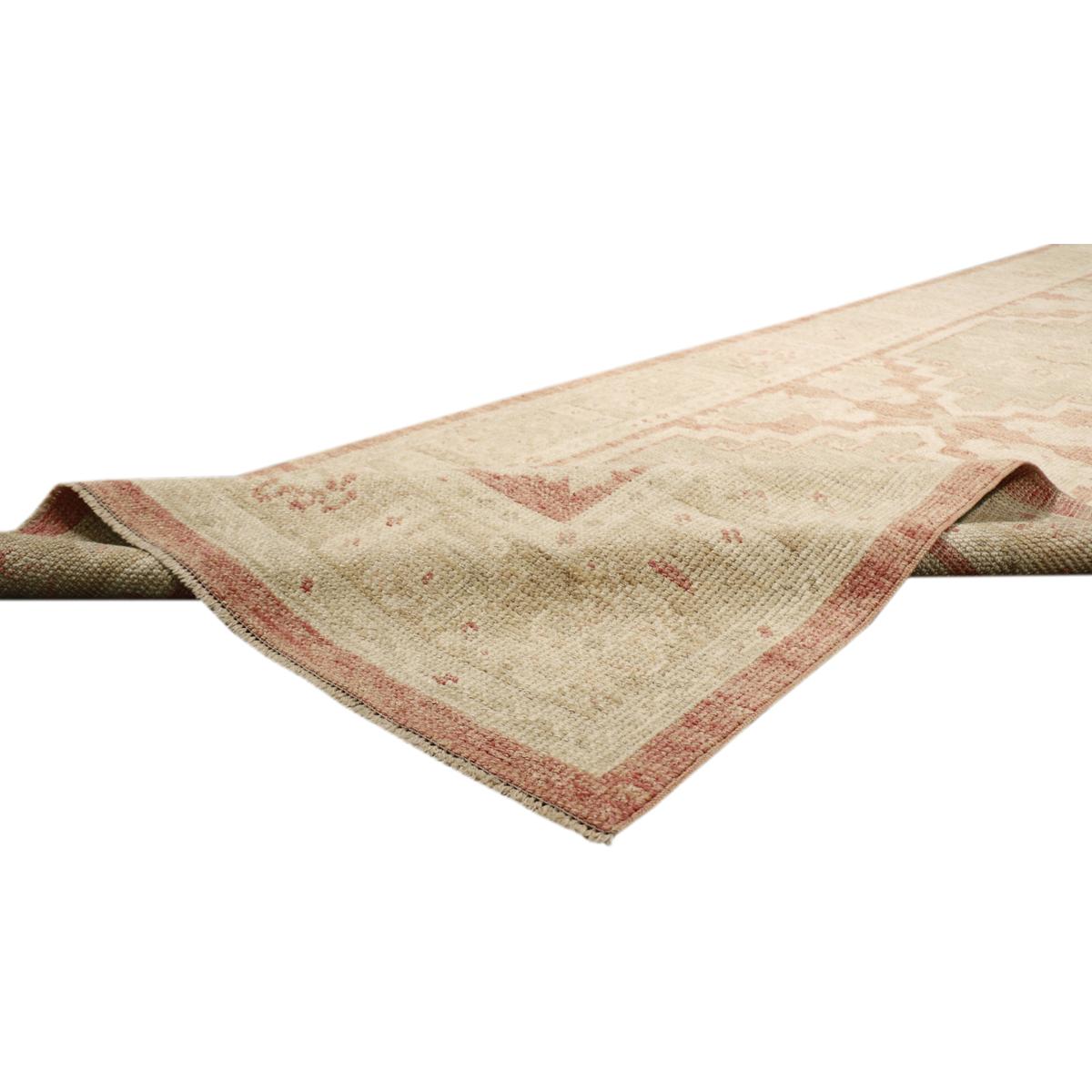 Oushak Hand-Knotted Wool Area Rug