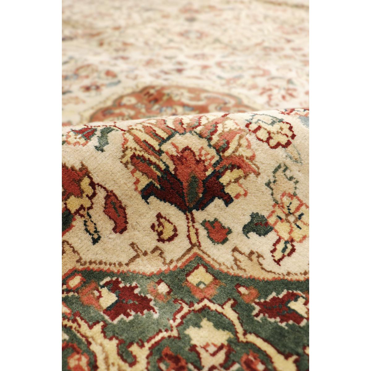 Crown Jewel Agra Collection Hand-Knotted Lamb's Wool Area Rug