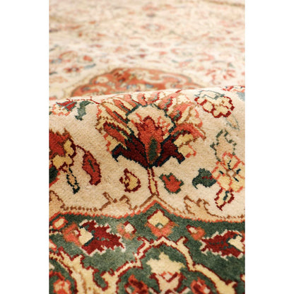 Crown Jewel Agra Collection Hand-Knotted Lamb's Wool Area Rug