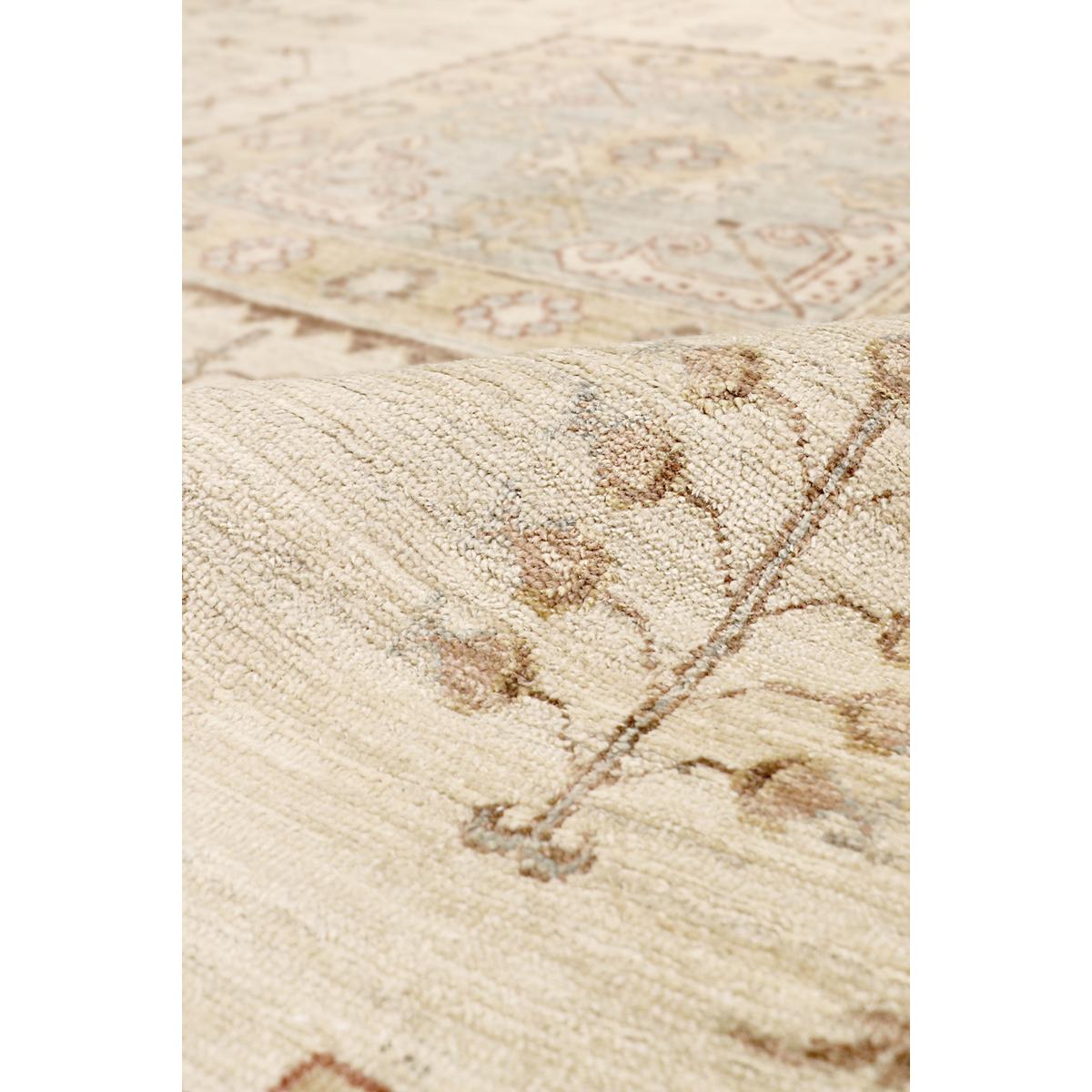 Azerbaijan Hand-Knotted Lamb's Wool Area Rug
