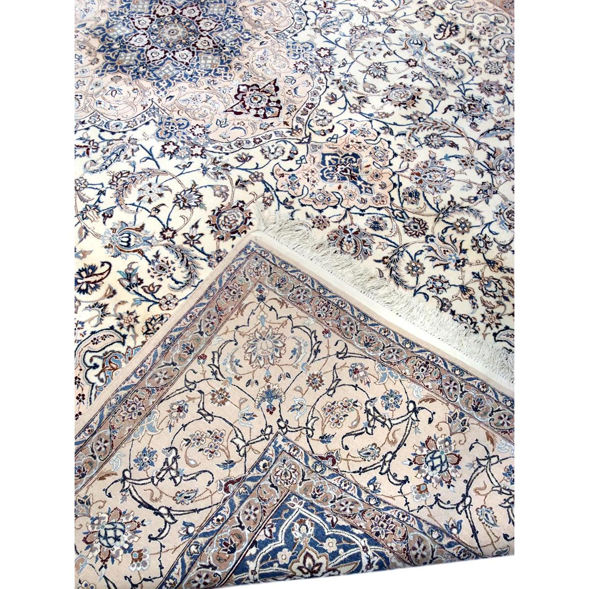 Azerbaijan Hand-Knotted Silk & Wool Area Rug