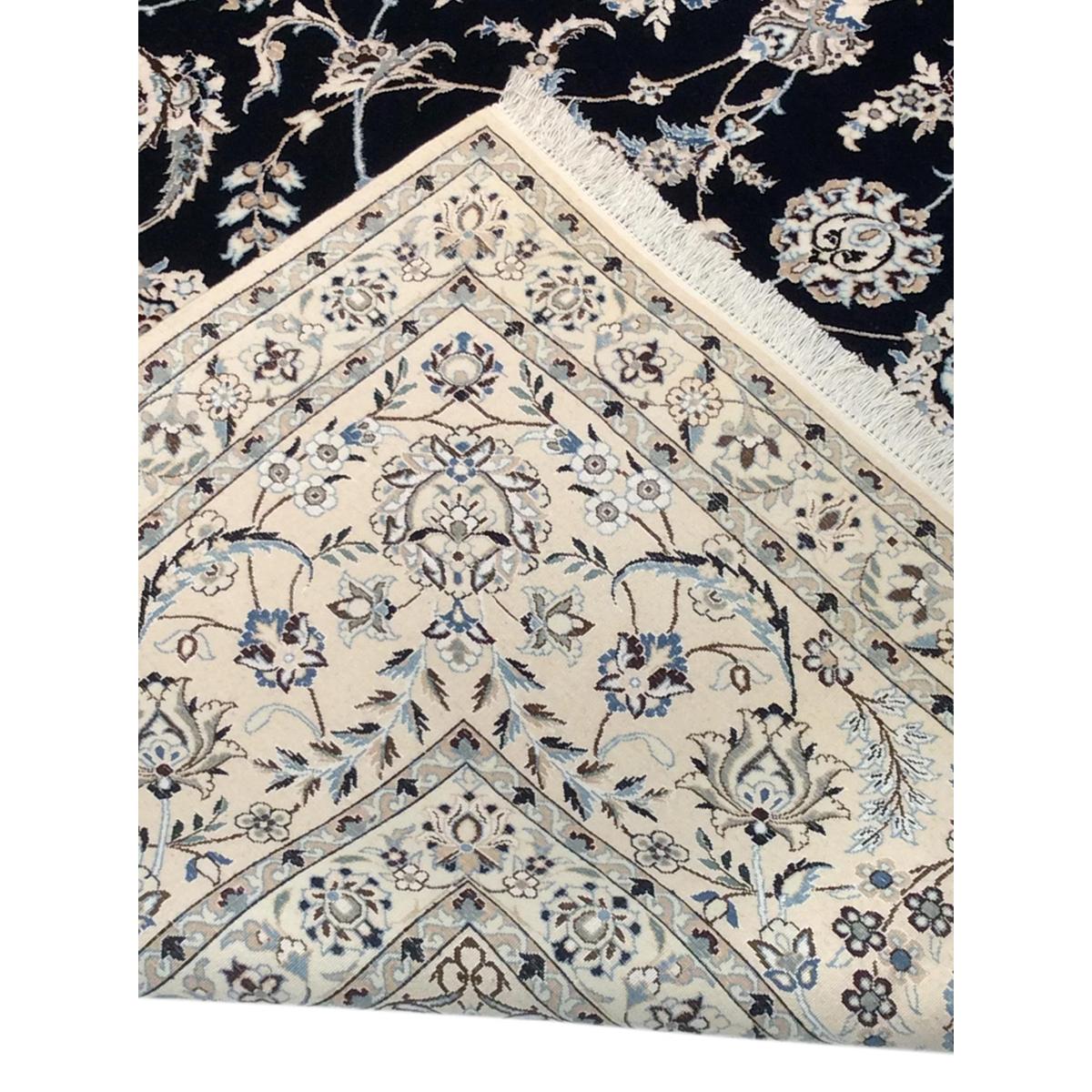 Azerbaijan Hand-Knotted Silk & Wool Area Rug