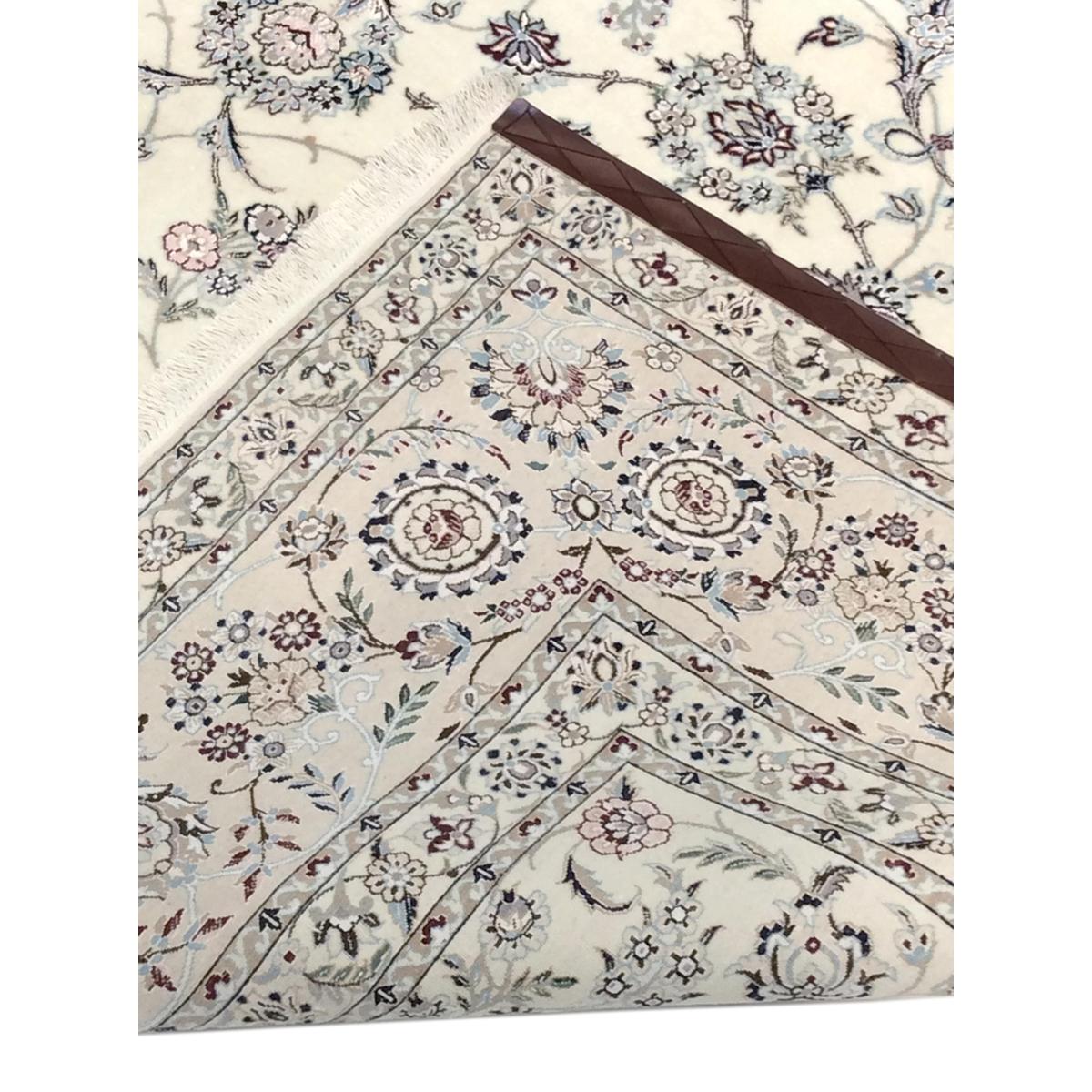Azerbaijan Hand-Knotted Silk & Wool Area Rug