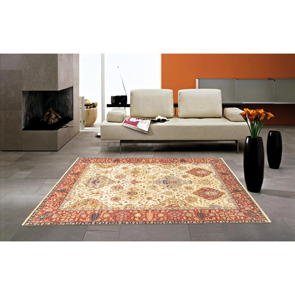 Azerbaijan Hand-Knotted Lamb's Wool Area Rug