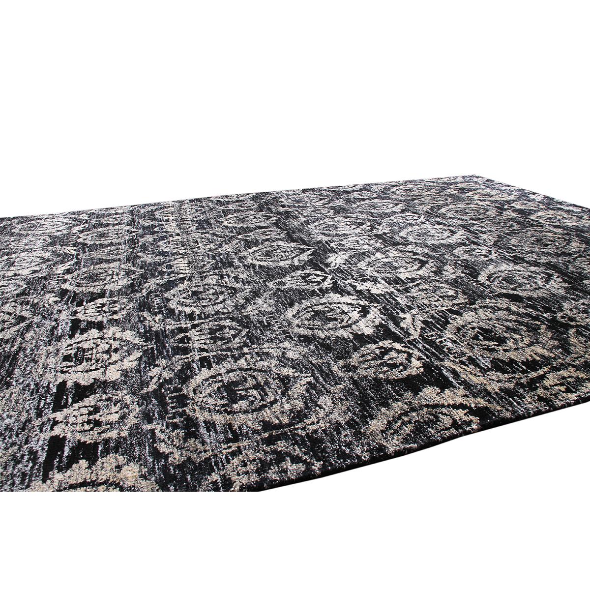 Hand-Knotted Sari Silk Area Rug