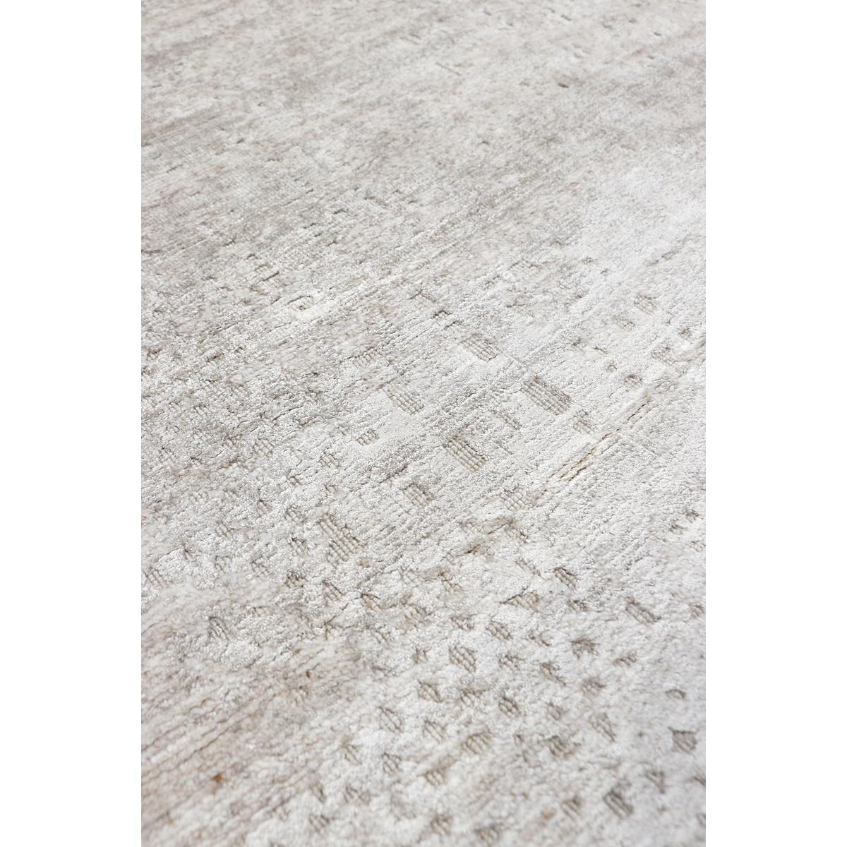 Amari Hand-Loomed Bamboo Silk & Wool Area Rug