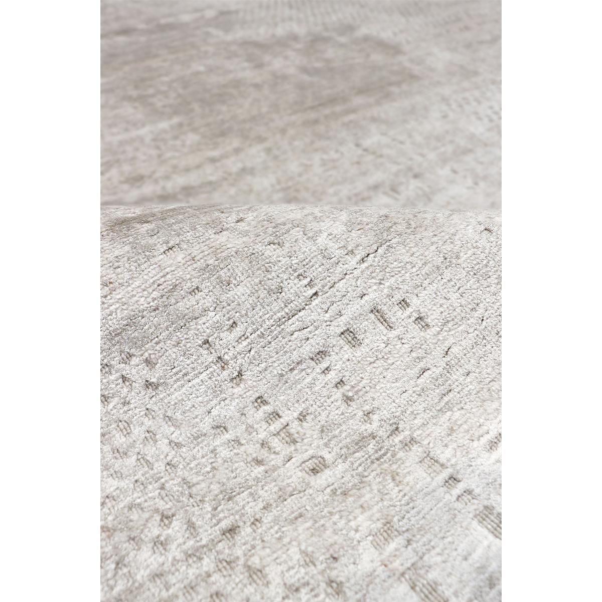 Amari Hand-Loomed Bamboo Silk & Wool Area Rug