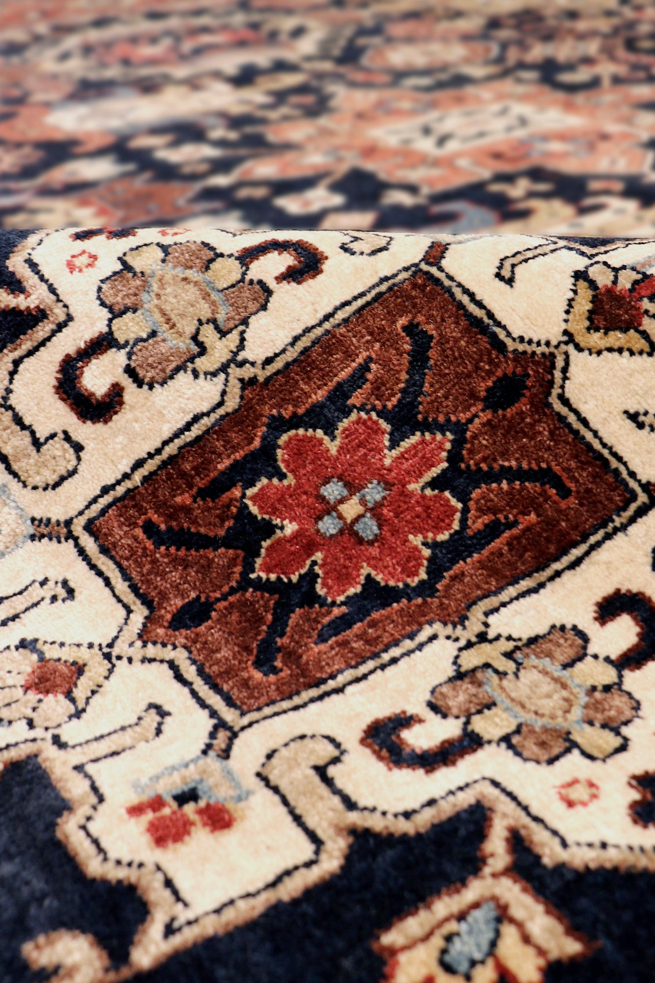 Azerbaijan Hand-Knotted Wool Area Rug