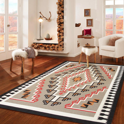 Tuscany Reversible Wool Mocha/Black Area Rug