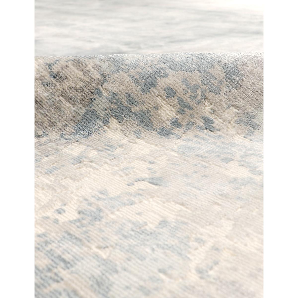 Beverly Hand-Loomed Bamboo Silk Area Rug