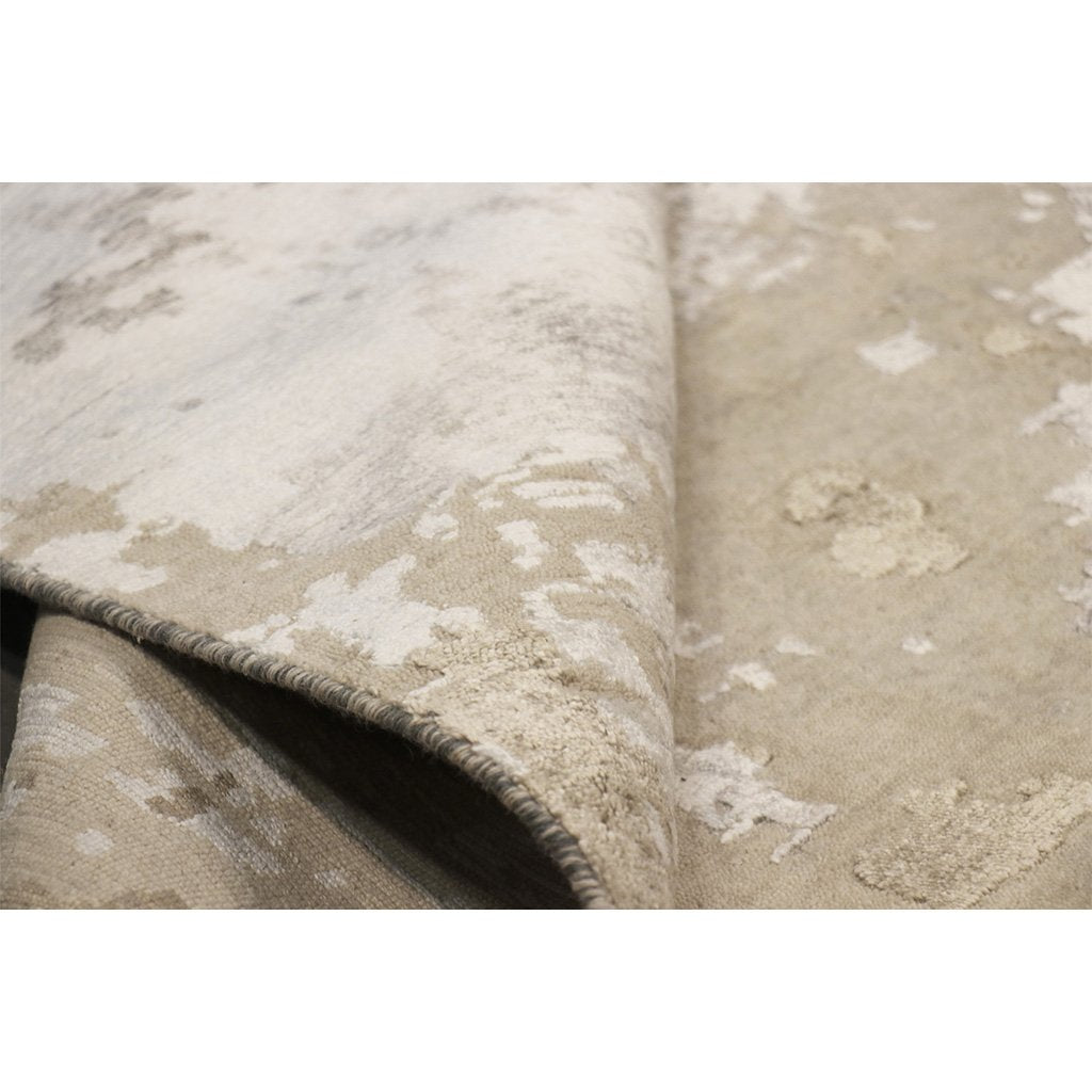 Modern Cream/Silver Area Rug