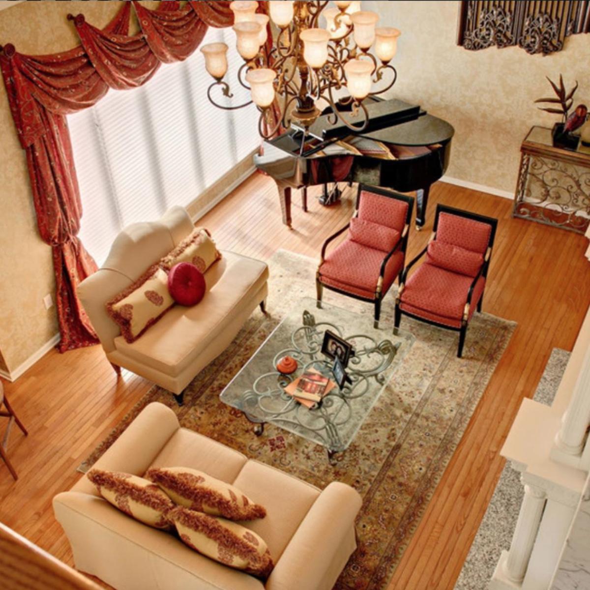 Baku Hand-Knotted Lamb's Wool Area Rug