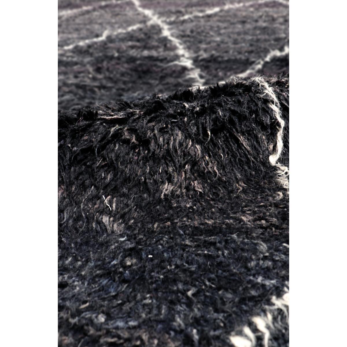 Casablanca Hand-Knotted Wool Area Rug