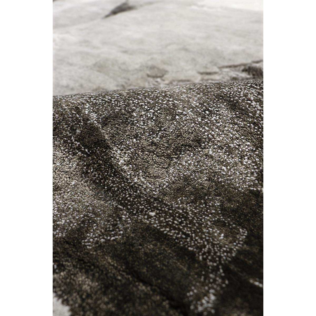 Astrid Hand-Tufted Bamboo Silk & Wool Area Rug