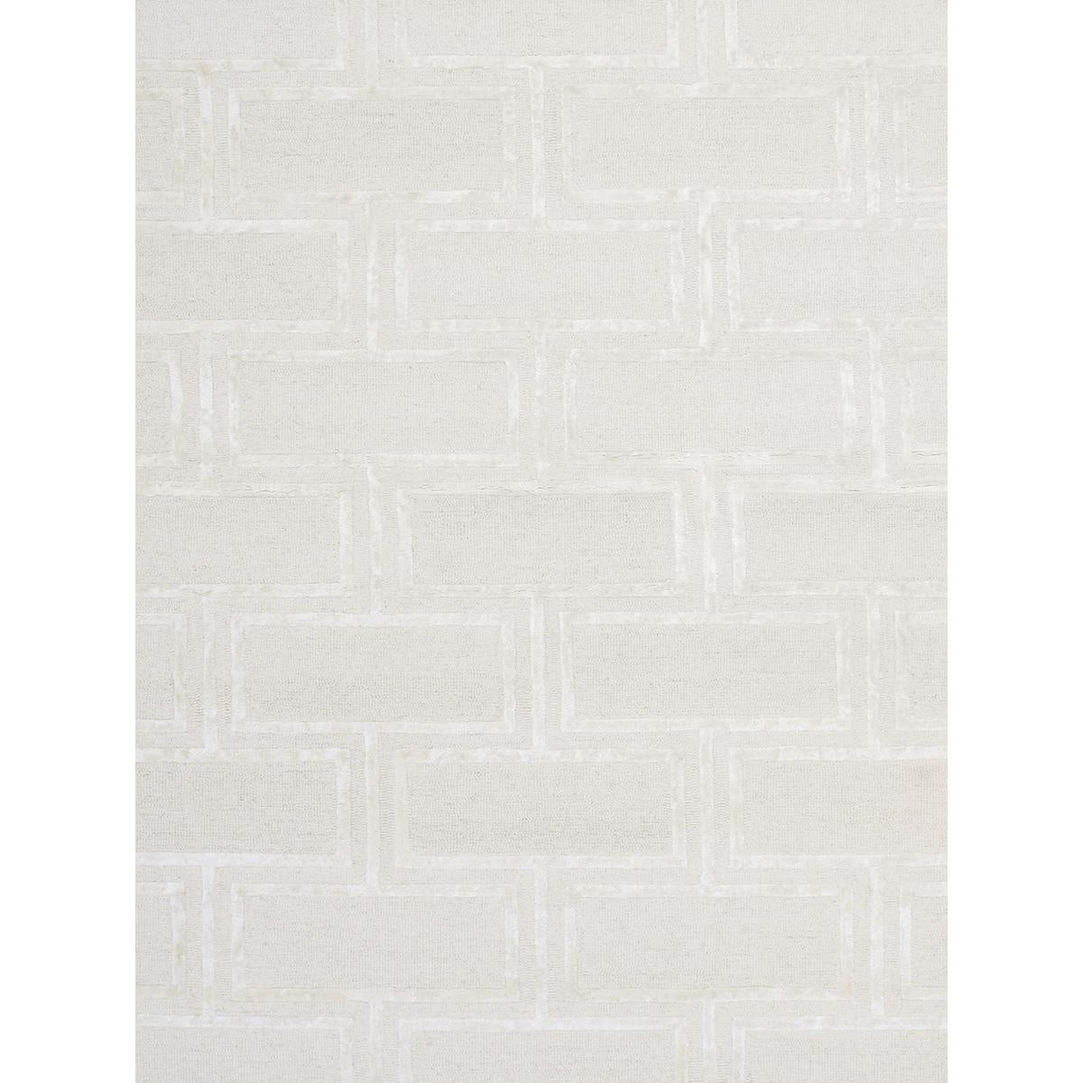 Edgy Hand-Tufted Ivory Transitional Area Rug
