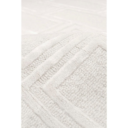 Edgy Hand-Tufted Ivory Transitional Area Rug
