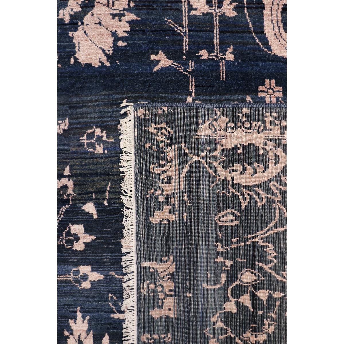 Transitional Hand-Knotted Bamboo Silk & Wool Area Rug