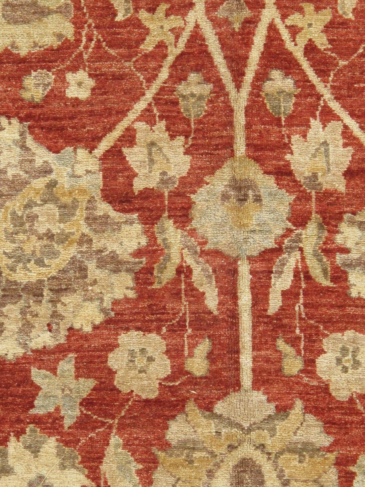 Pasargad Ferehan Collection Hand-Knotted Lamb's Wool Area Rug