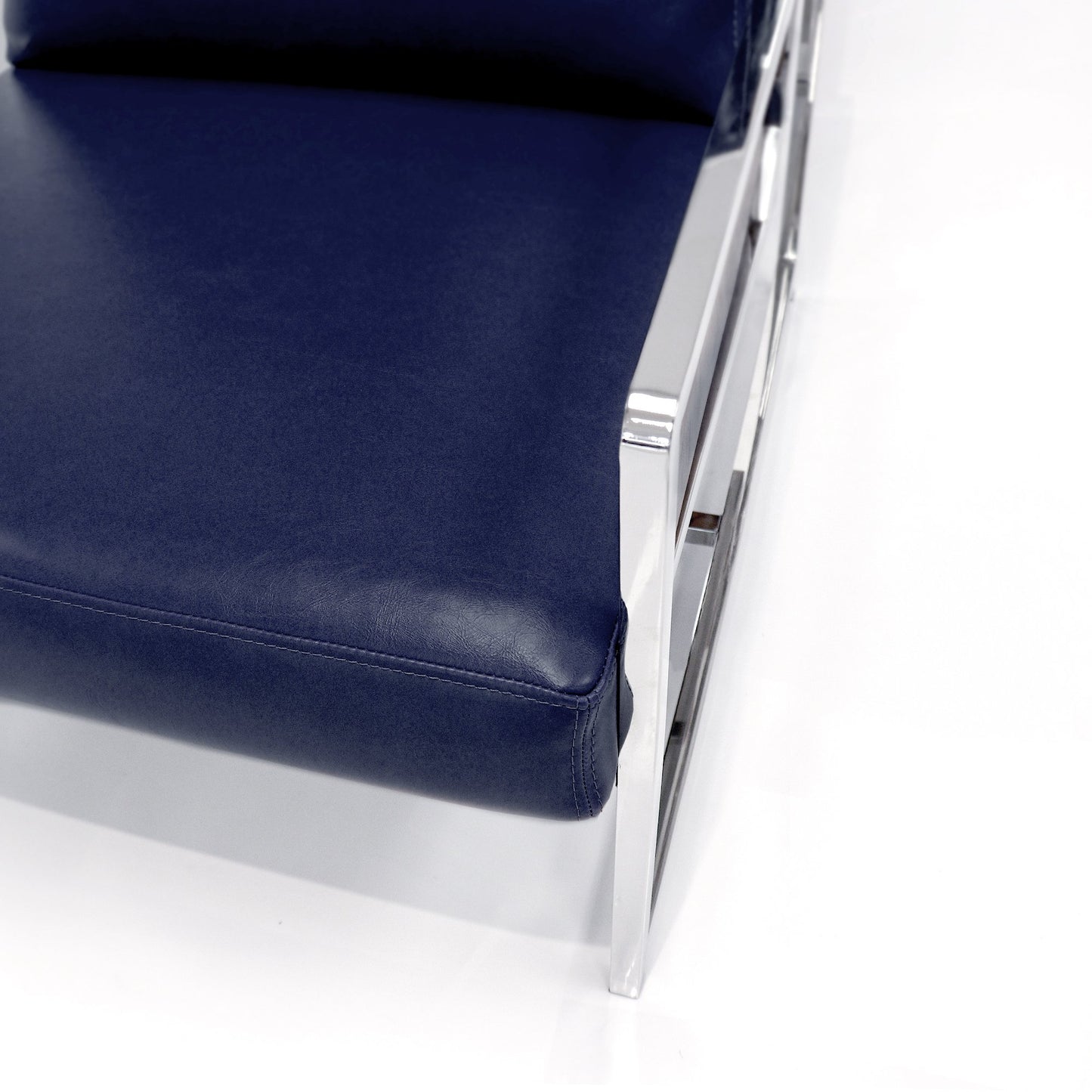 Luxe Leisure Chair_Navy